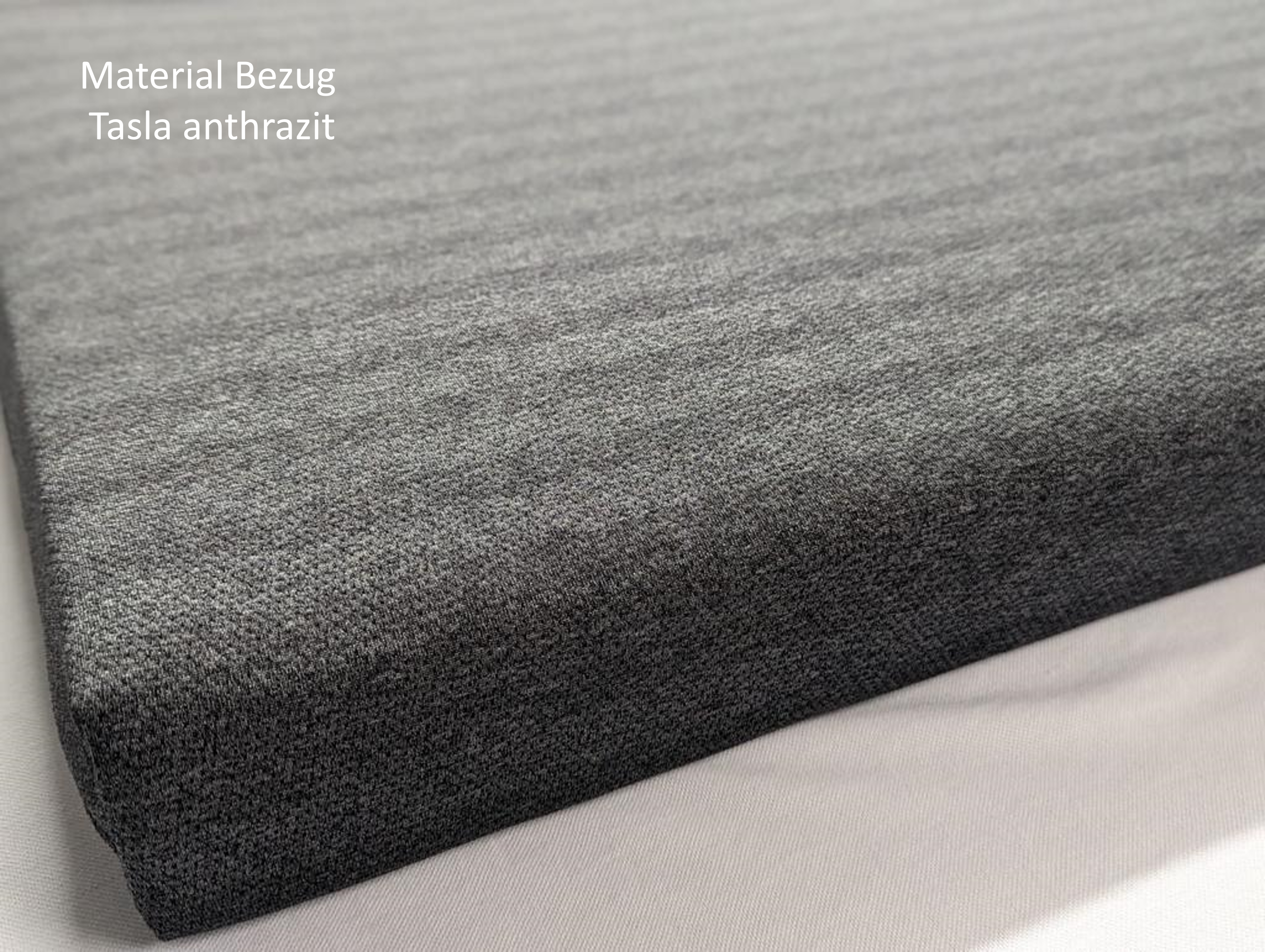 Atmungsaktiver, sehr robuster Polyester-Stoff Tasla für die Matratze deines Reisemobil